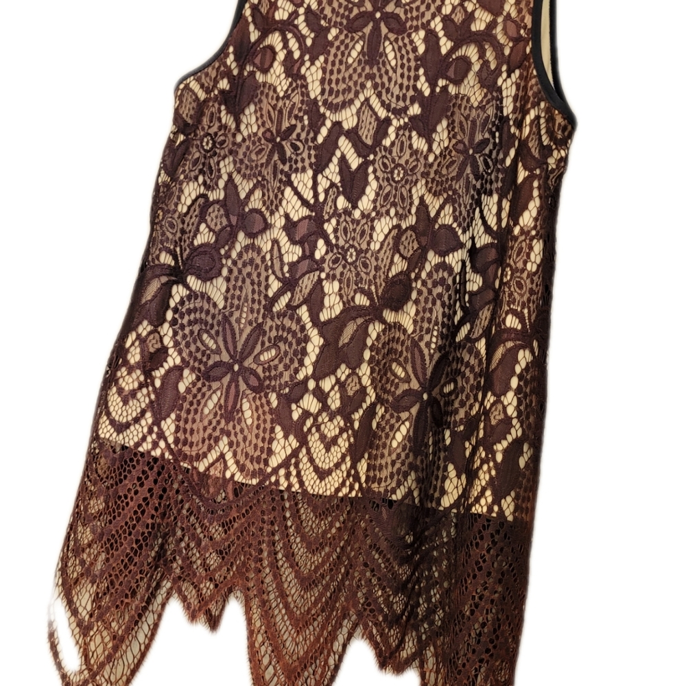 She + Sky tank top with Lace Over-lay Size Small Burgundy Color - Picture 4 of 8